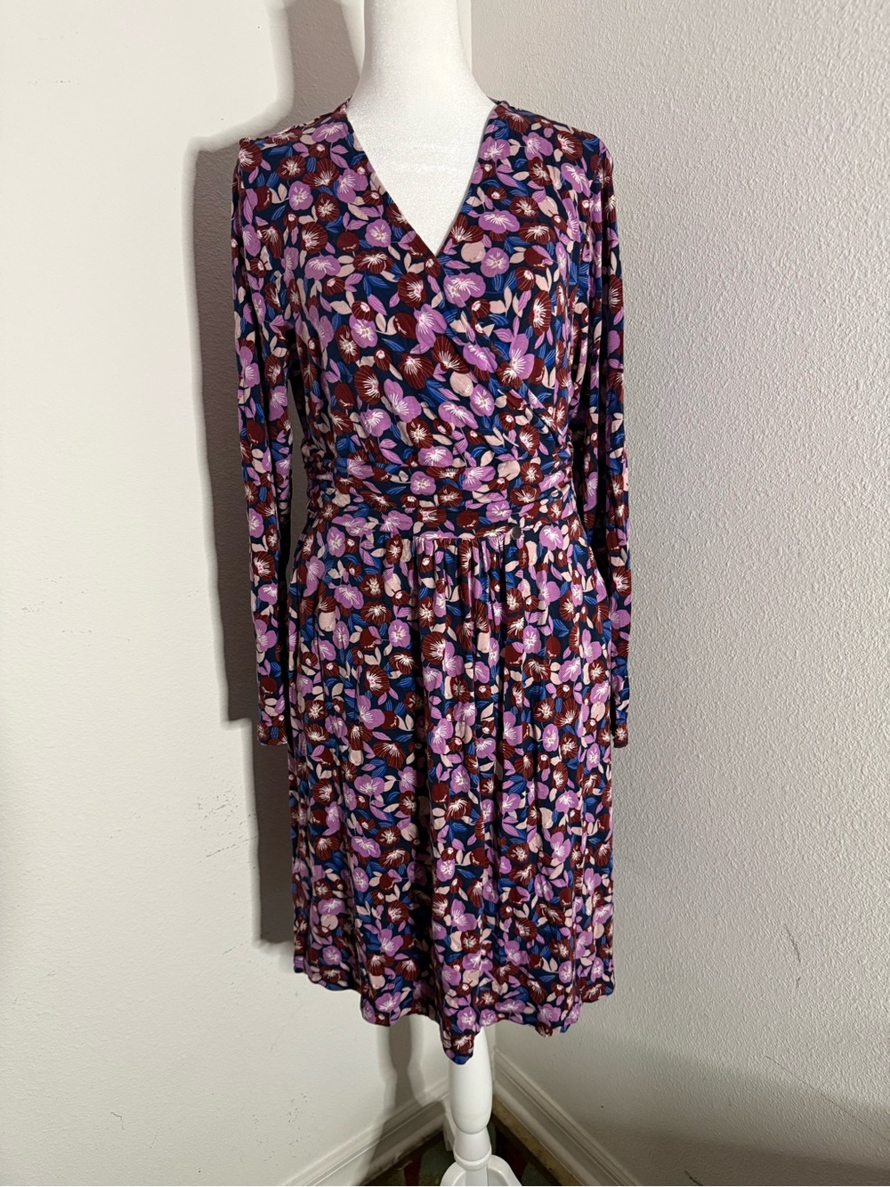 Layla Jersey Dress US 12P UK 16P Abstract Palm Print Faux Wrap J0740